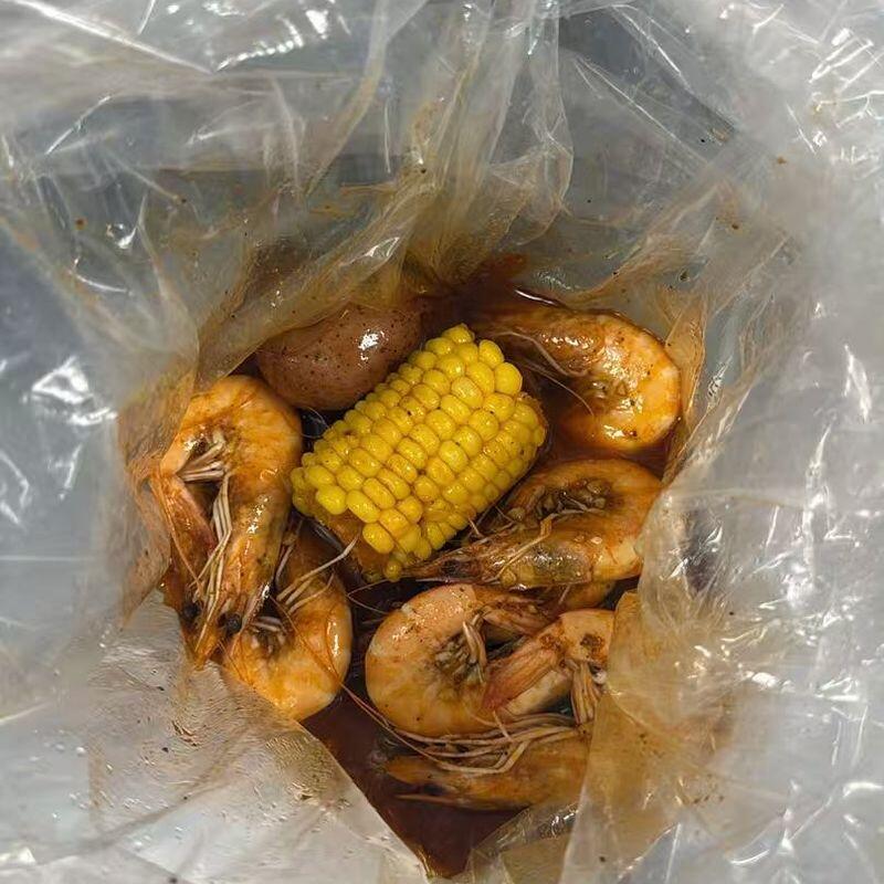 0.5lb Shrimp with ( Head On)